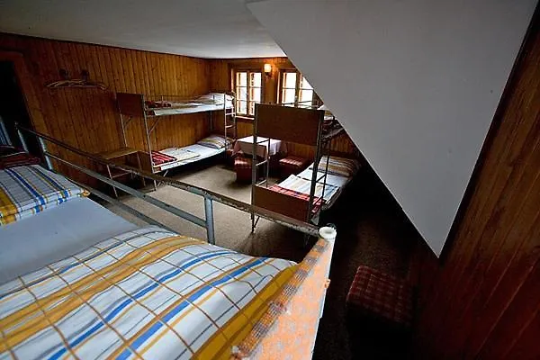 Schronisko Pttk Samotnia