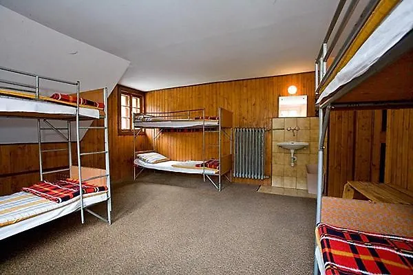 Schronisko Pttk Samotnia Hostel *