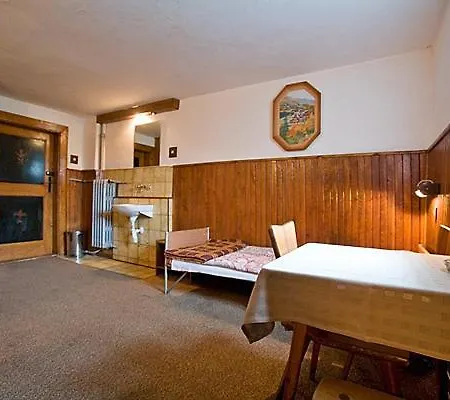 Schronisko Pttk Samotnia Hostal Karpacz